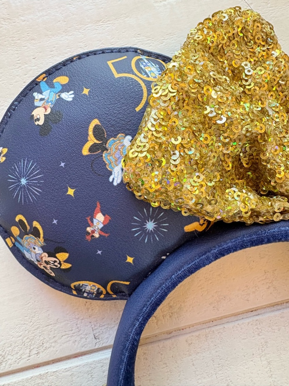 Disney Loungefly 50th Anniversary Minnie Ears with Gold Sequin Bow - Picture 2 of 4